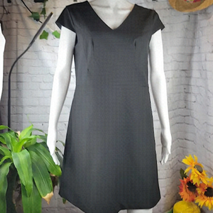 WILLOW & THREAD LITTLE BLACK DRESS